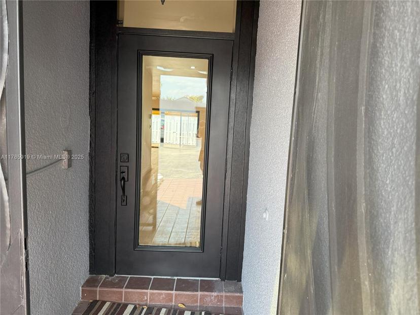 Picture of 16528 Bridge End Rd, Miami Lakes FL 33014
