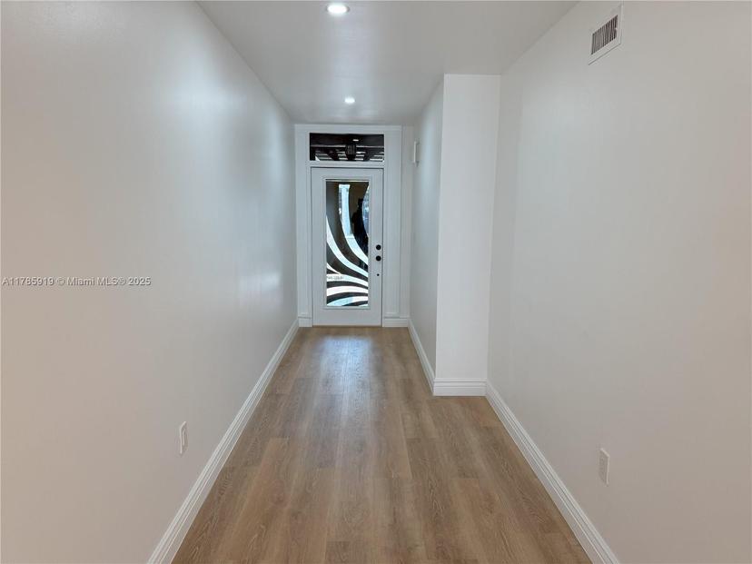 Picture of 16528 Bridge End Rd, Miami Lakes FL 33014