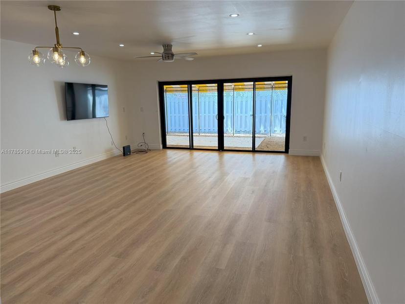 Picture of 16528 Bridge End Rd, Miami Lakes FL 33014