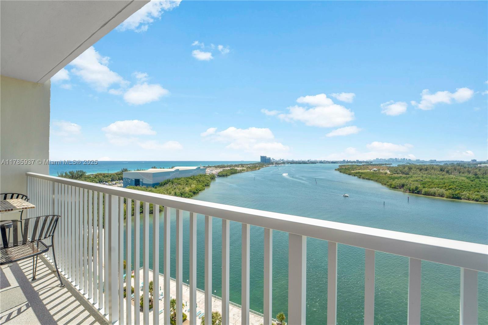 Picture of 300 Bayview Dr # 1606, Sunny Isles Beach, FL 33160