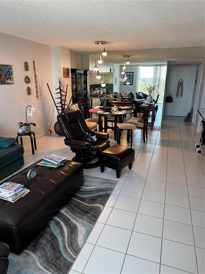 Picture of 427 Golden Isles Dr # 11J, Hallandale Beach FL 33009