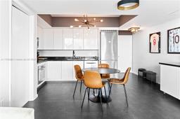 Picture of 92 SW 3Rd St # 4604, Miami, FL 33130