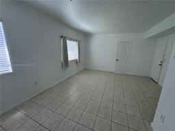 Picture of 109 NW 6Th Ave # 5, Miami, FL 33128