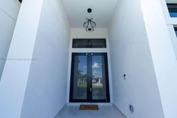Picture of 1416 NW 33 Ave, Cape Coral, FL 33993