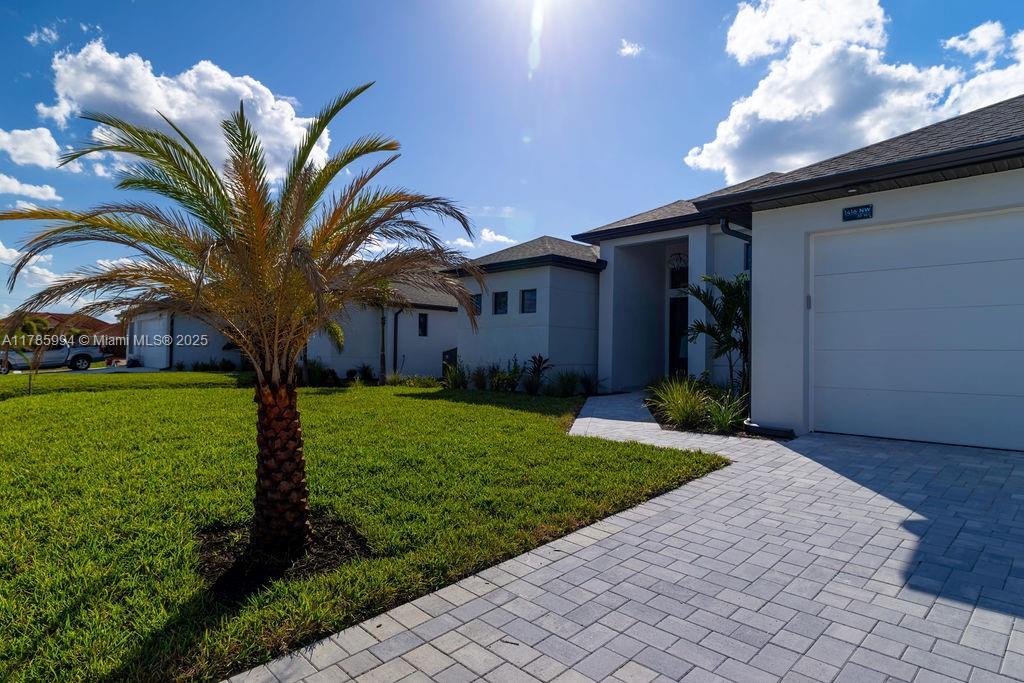 Picture of 1416 NW 33 Ave, Cape Coral, FL 33993
