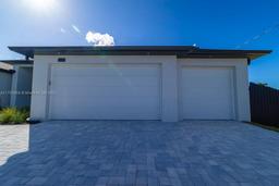 Picture of 1416 NW 33 Ave, Cape Coral, FL 33993