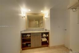 Picture of 2670 E Sunrise Blvd # 623, Fort Lauderdale, FL 33304