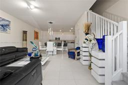 Picture of 8292 NW 43Rd, Doral, FL 33178