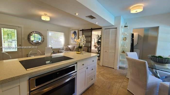 Picture of 827 NE 140Th St, North Miami FL 33161