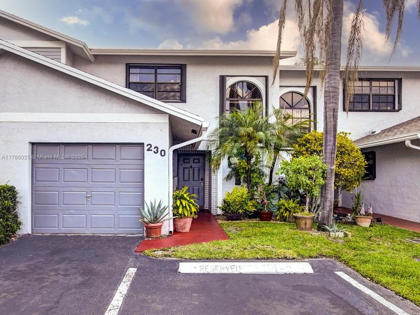 Picture of 230 NW 106Th Ter, Pembroke Pines FL 33026