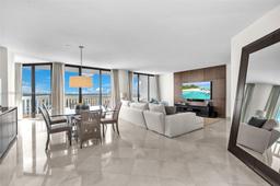 Picture of 2000 Island Blvd # 1704, Aventura, FL 33160