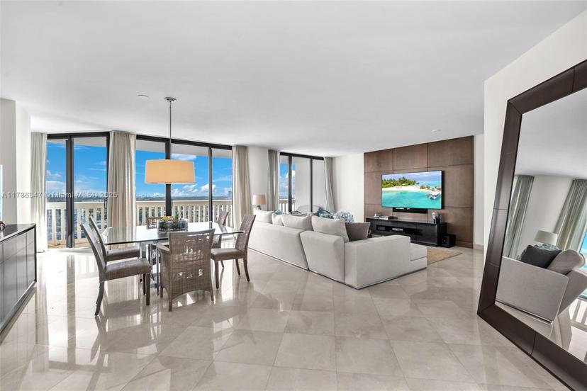Picture of 2000 Island Blvd # 1704, Aventura FL 33160