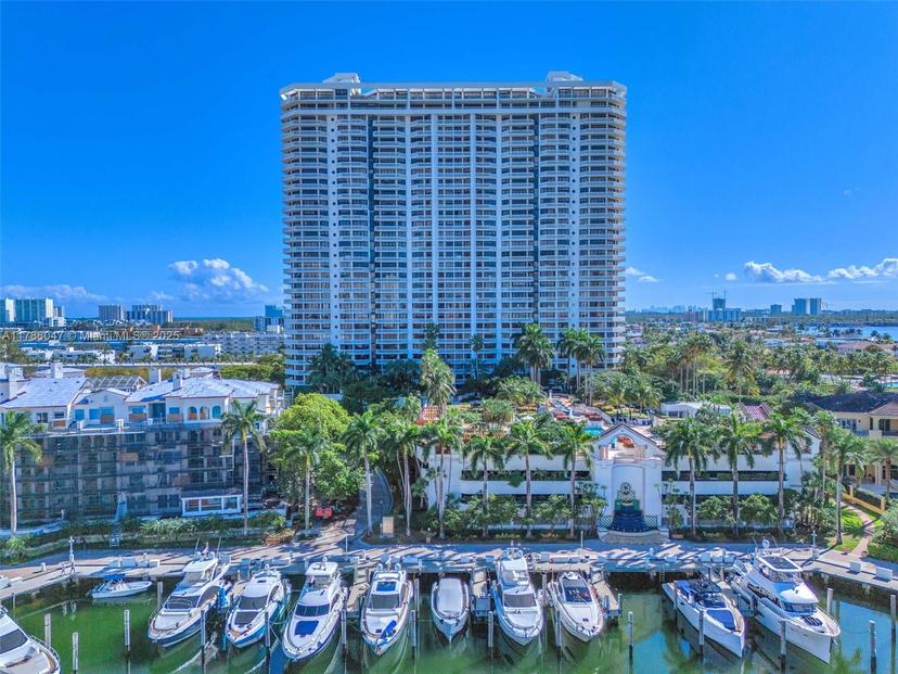 Picture of 2000 Island Blvd # 1704, Aventura FL 33160