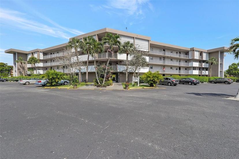 Picture of 2800 NW 47Th Ter # 404B, Lauderdale Lakes FL 33313