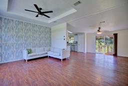 Picture of 3201 Pamela Dr, Lorida, FL 33857
