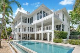 Picture of 3835 Carole Ct, Miami, FL 33133