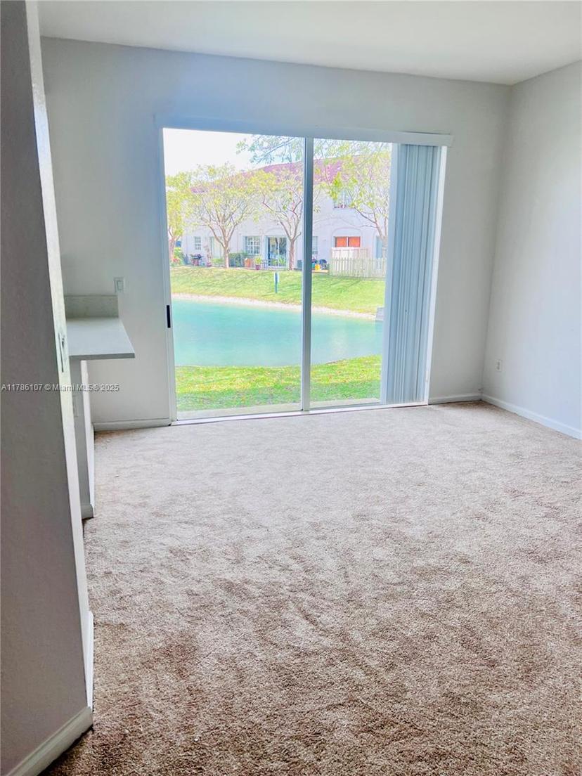 Picture of 445 NE 21St Ave, Homestead FL 33033