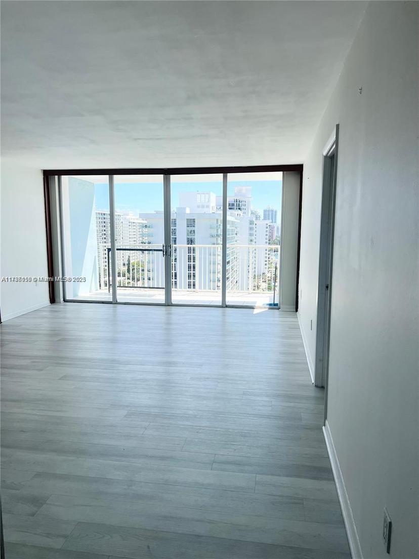 Picture of 5838 Collins Ave # 14F, Miami Beach FL 33140