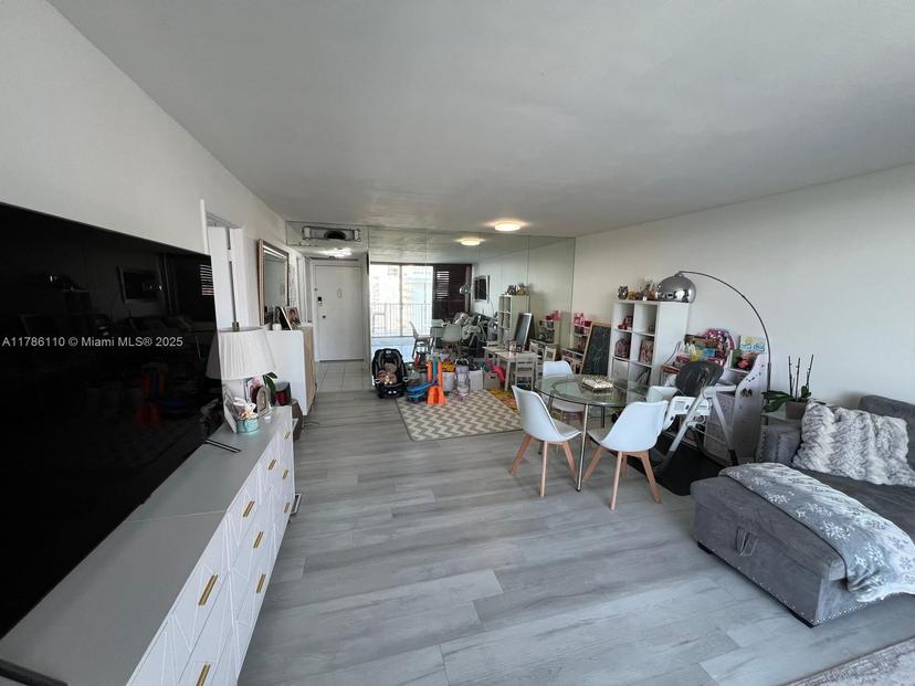 Picture of 5838 Collins Ave # 14F, Miami Beach FL 33140