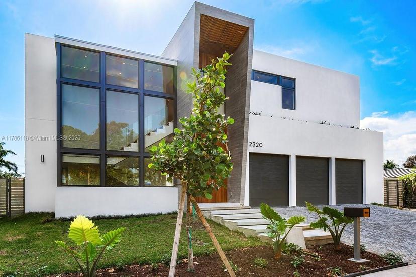 Picture of 2320 NE 49Th St, Lighthouse Point FL 33064