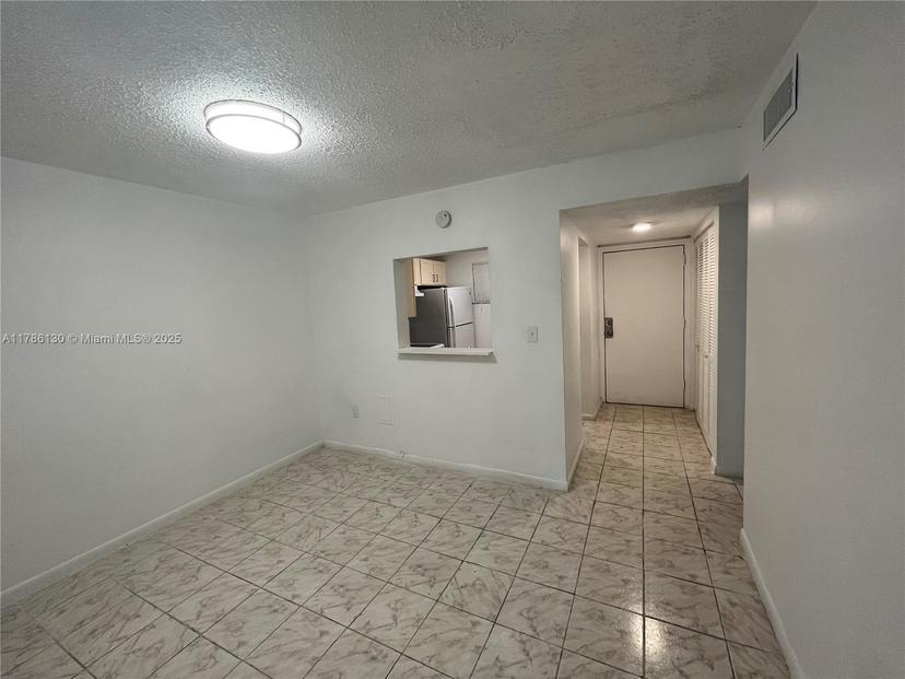 Picture of 3710 NW 21St St # 211, Lauderdale Lakes FL 33311