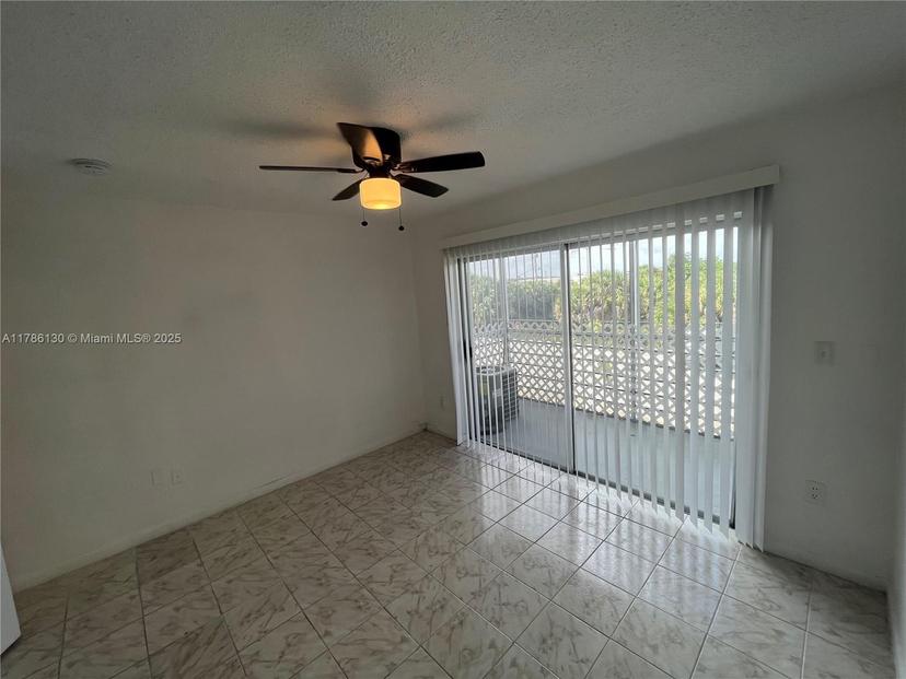 Picture of 3710 NW 21St St # 211, Lauderdale Lakes FL 33311