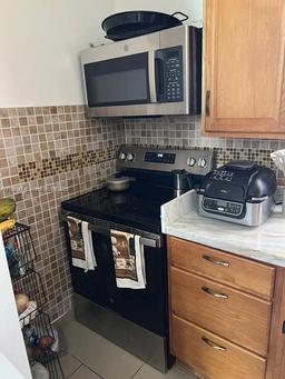 Picture of 12045 SW 18Th St # 42, Miami, FL 33175