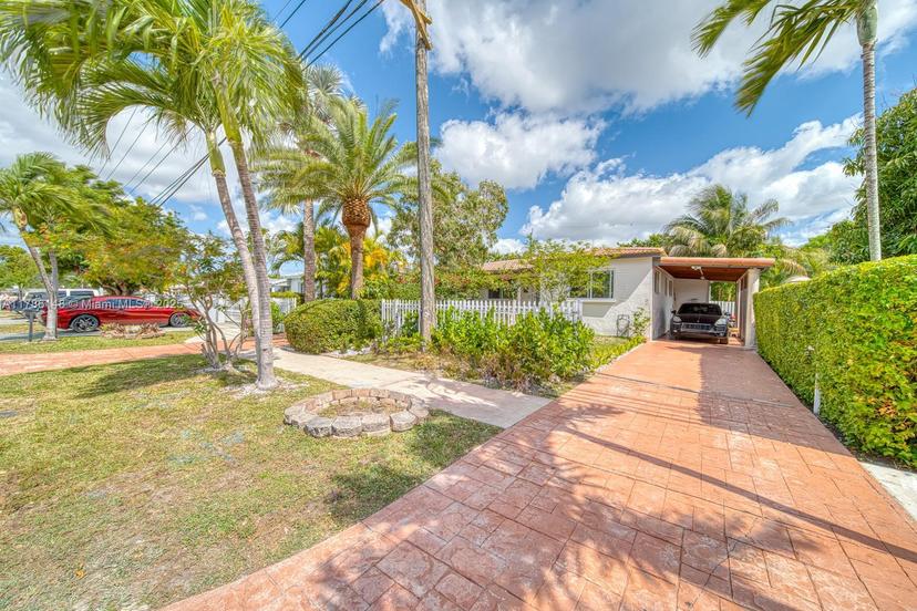 Picture of 7215 SW 16Th St, Miami FL 33155