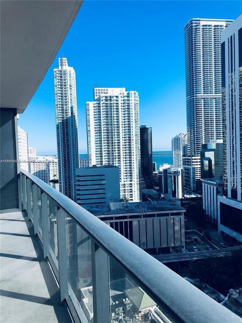 Picture of 45 SW 9Th St # 2004, Miami FL 33130