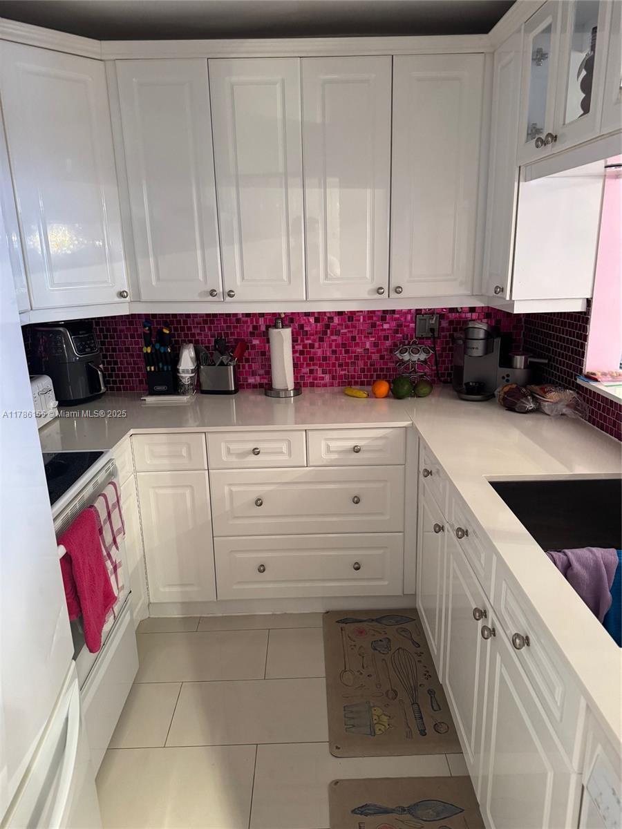 Picture of 5621 SW 2Nd Ct # 116, Margate, FL 33068