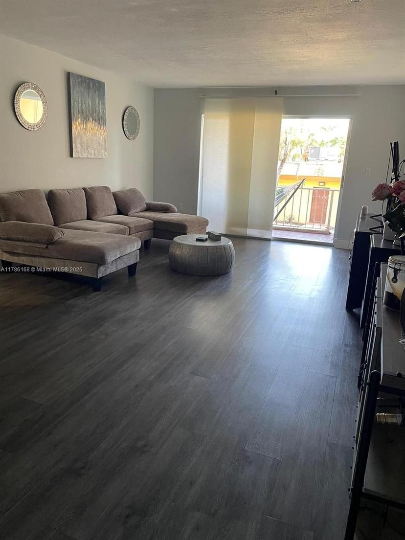 Picture of 13700 SW 62Nd St # 213, Miami FL 33183