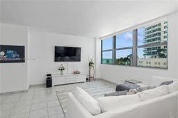 Picture of 5055 Collins Ave # 5F, Miami Beach, FL 33140