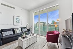 Picture of 950 Brickell Bay Dr # 4606, Miami, FL 33131