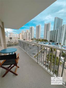 Picture of 300 Bayview Dr # 915, Sunny Isles Beach, FL 33160