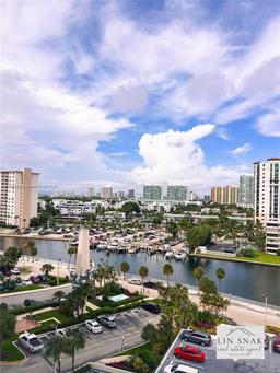 Picture of 300 Bayview Dr # 915, Sunny Isles Beach, FL 33160