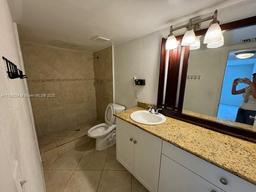 Picture of 4007 N University Dr # 110, Sunrise, FL 33351