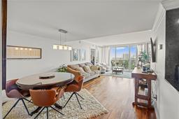 Picture of 3625 N Country Club Dr # 902, Aventura, FL 33180