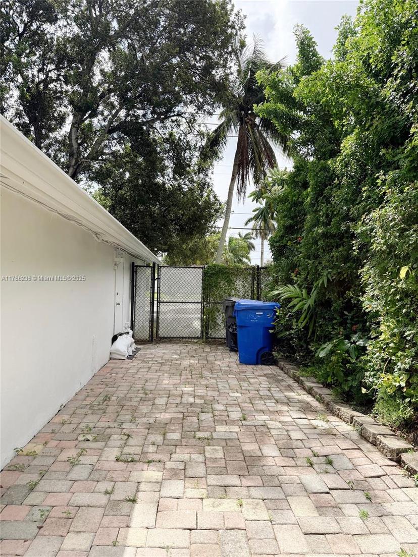 Picture of 1163 Johnson St, Hollywood FL 33019