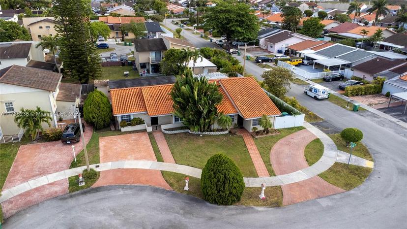Picture of 11923 SW 11Th Ter # 2, Miami FL 33184