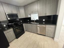 Picture of 11905 NE 2Nd Ave # C409, North Miami, FL 33161