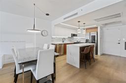 Picture of 100 Lincoln Rd # 908, Miami Beach, FL 33139