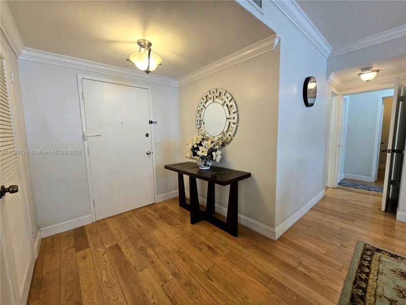 Picture of 5825 Collins Ave # 2D, Miami Beach FL 33140