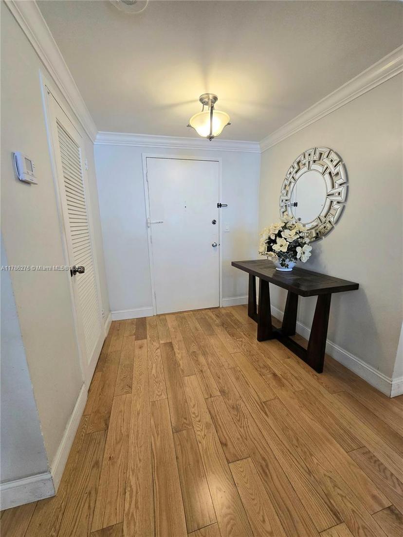 Picture of 5825 Collins Ave # 2D, Miami Beach FL 33140