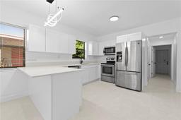 Picture of 720 NW 6Th St, Hallandale Beach, FL 33009