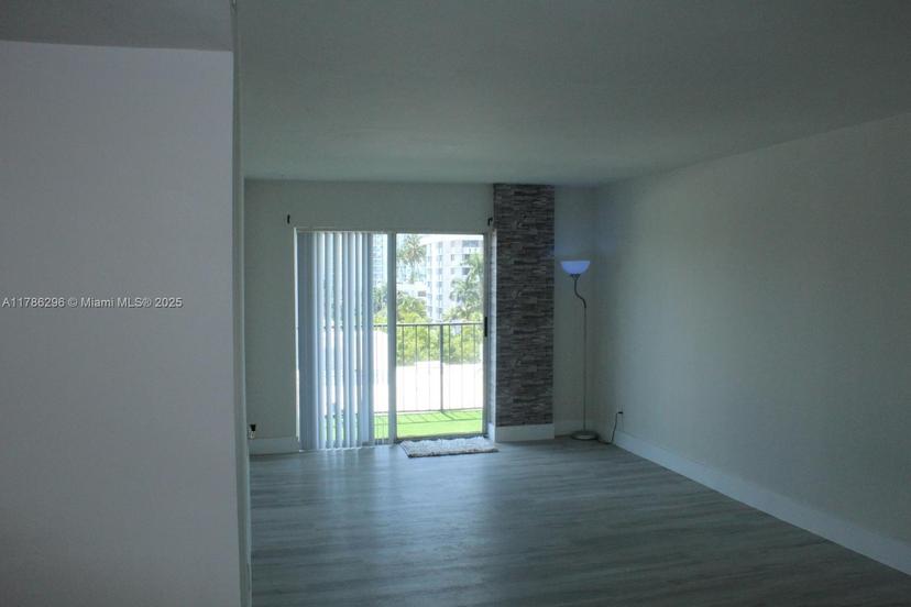 Picture of 899 West Ave # 7E, Miami Beach FL 33139