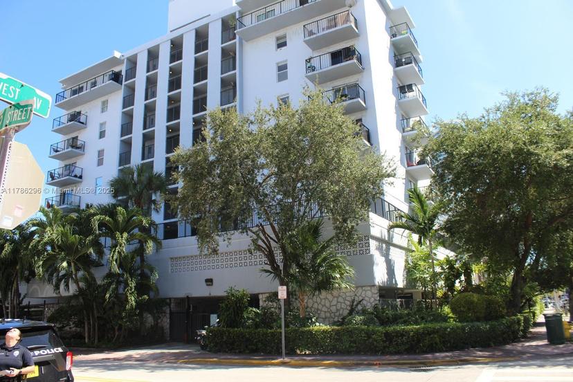 Picture of 899 West Ave # 7E, Miami Beach FL 33139