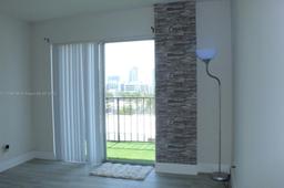 Picture of 899 West Ave # 7E, Miami Beach, FL 33139