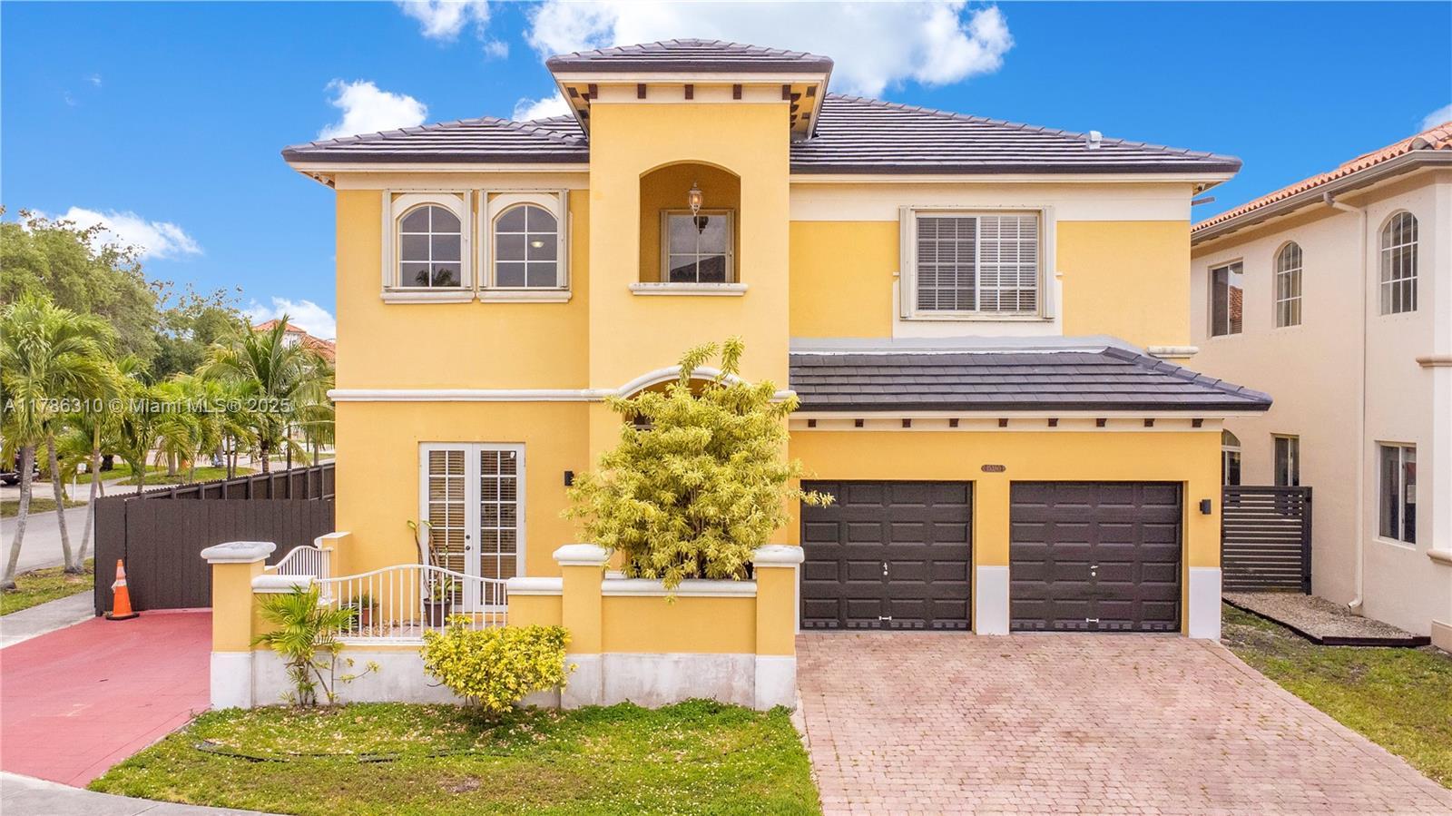 Picture of 15380 SW 21St Ln, Miami, FL 33185