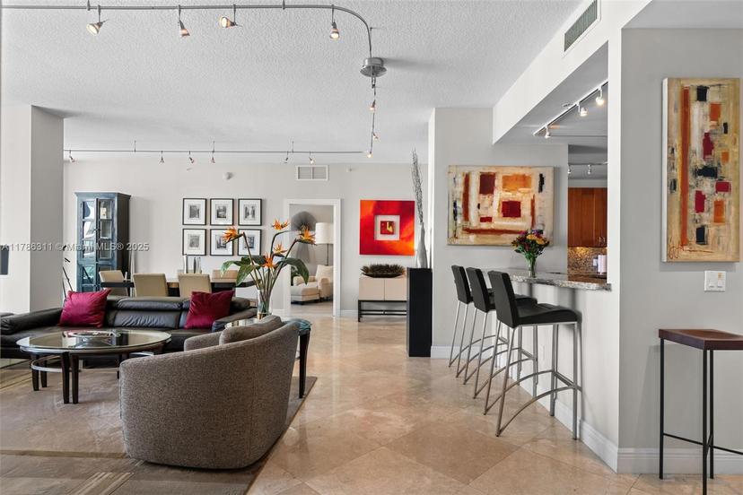 Picture of 350 SE 2Nd St, Fort Lauderdale FL 33301
