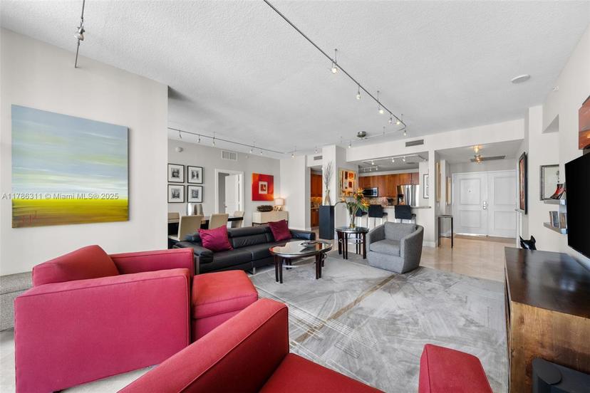 Picture of 350 SE 2Nd St, Fort Lauderdale FL 33301
